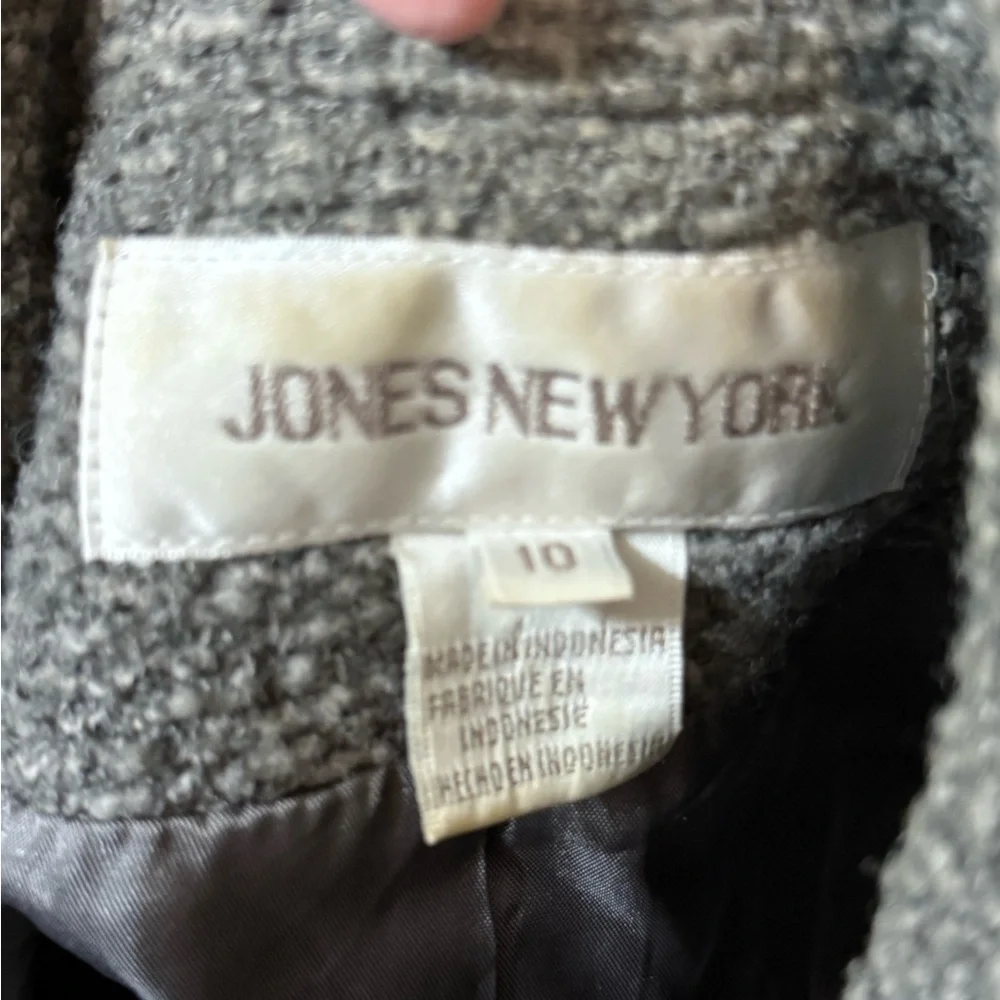 Jones New York Gray Double-Breasted Blazer